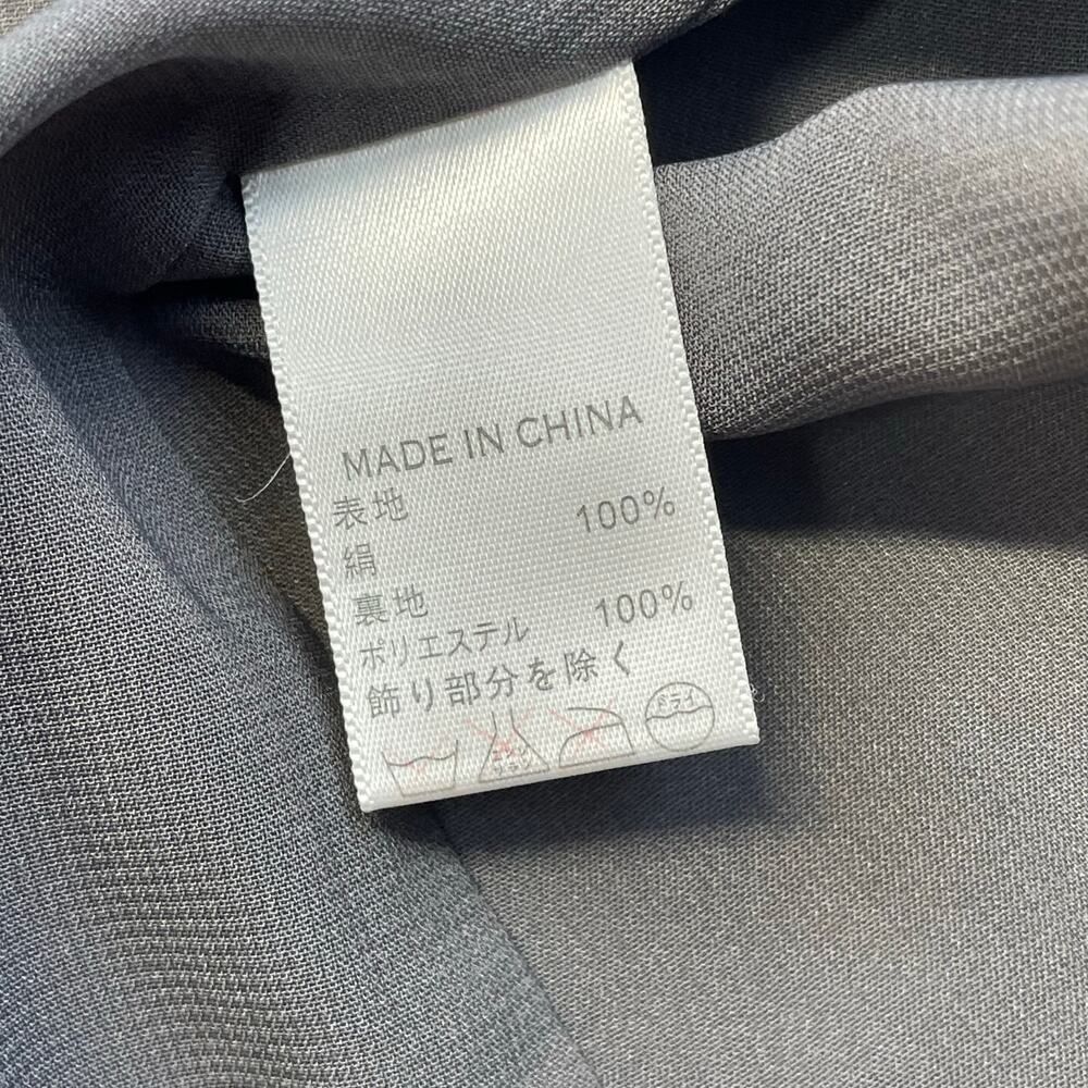 Banana Republic 100% Silk Tiered Mini Skirt Gray Size 2 Minimalist Quiet Luxury - Picture 3 of 8